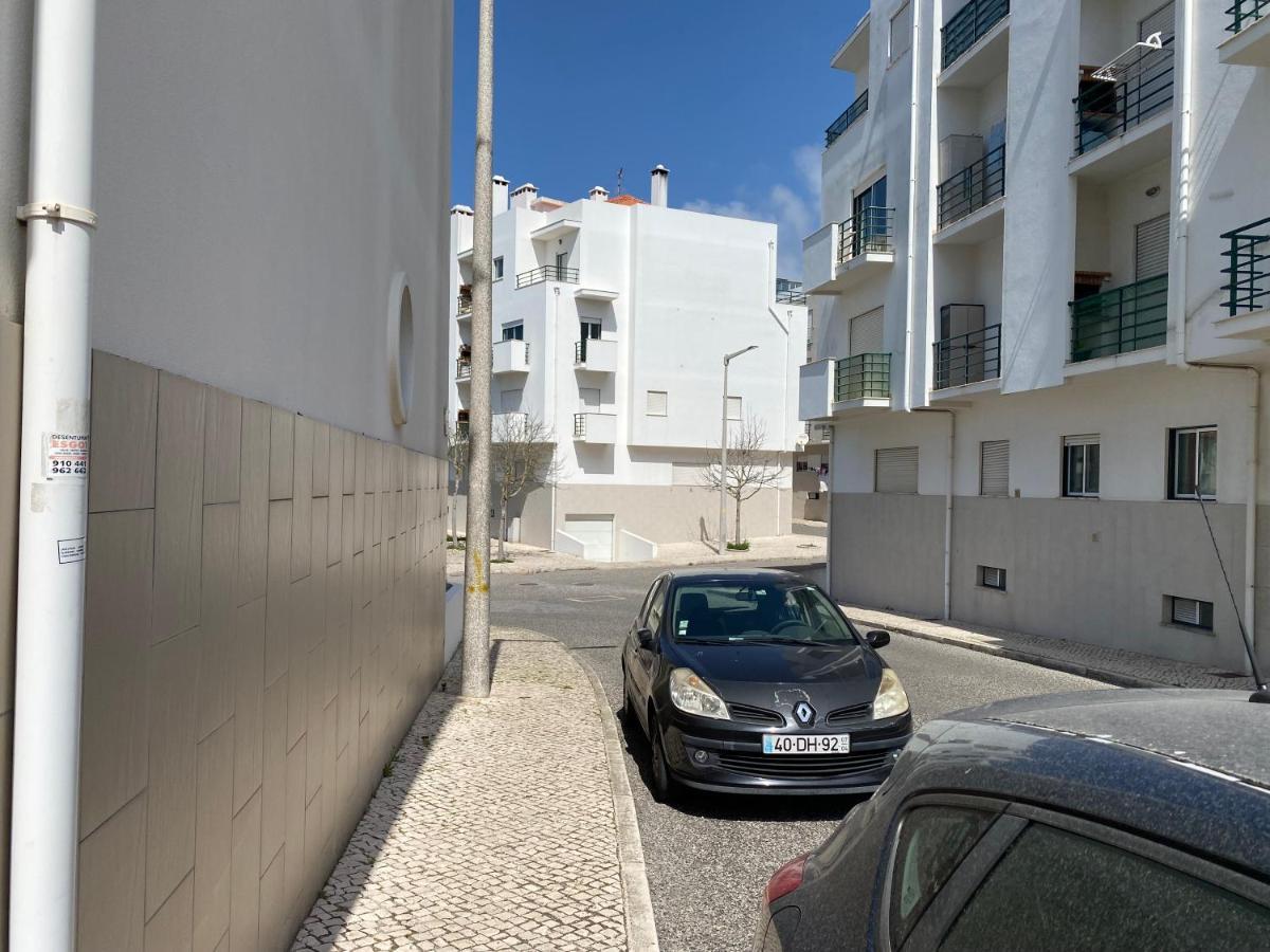 Superbe Appartement Proche De La Plage Nazare Luaran gambar